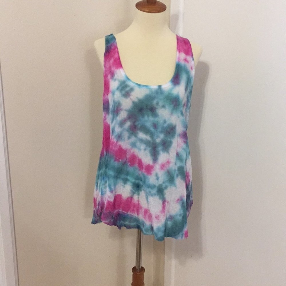 M NWOT LOVE TANJANE Tank Top EE33 2660